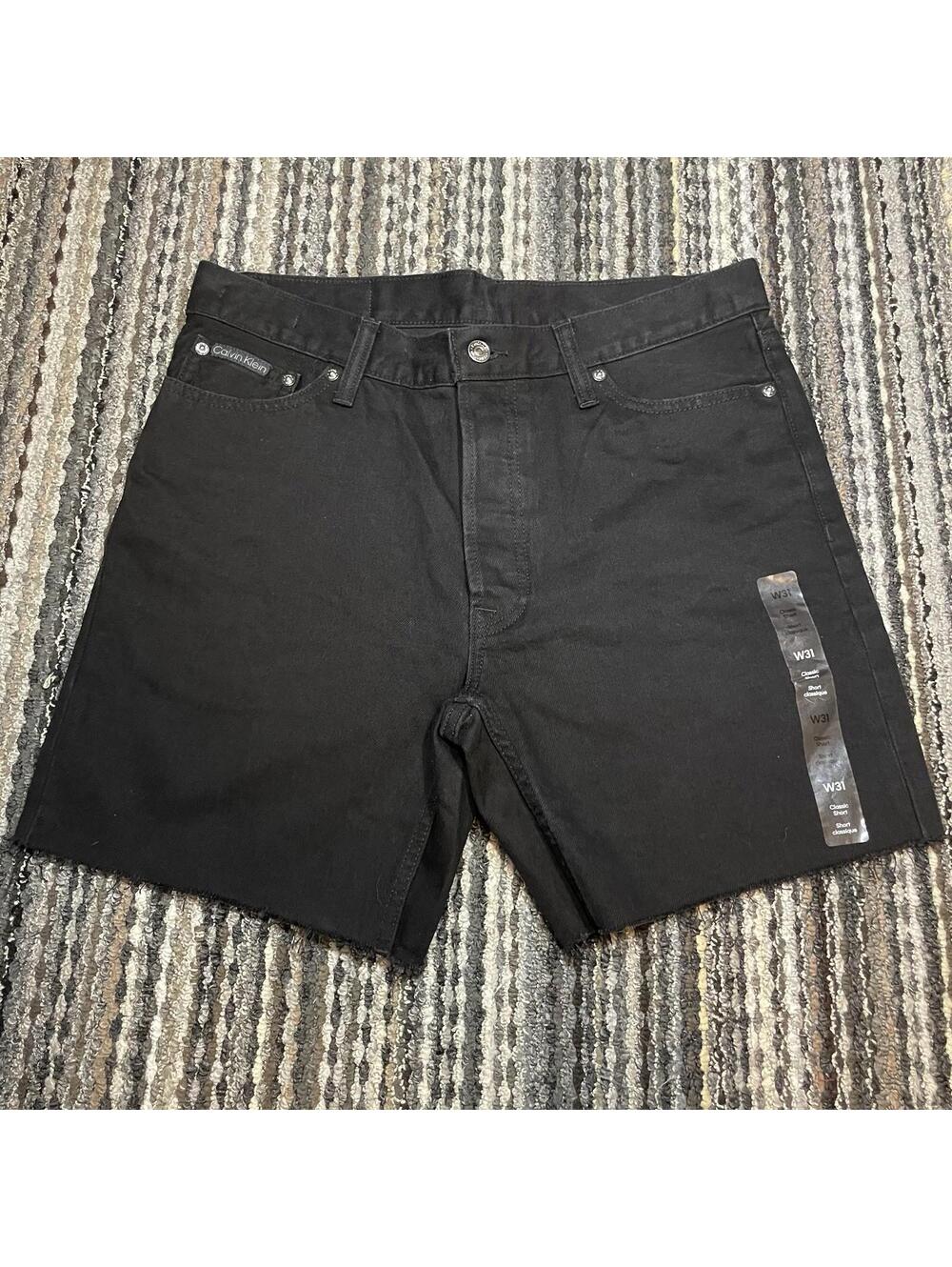 NWOT Calvin Klein Jeans Mens Jean Classic Short Black Size W31